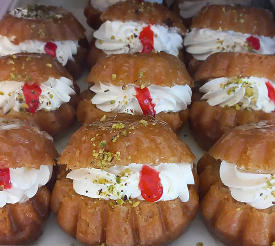 TUTTI - FRUTTI: Φωτογραφίες & Βίντεο