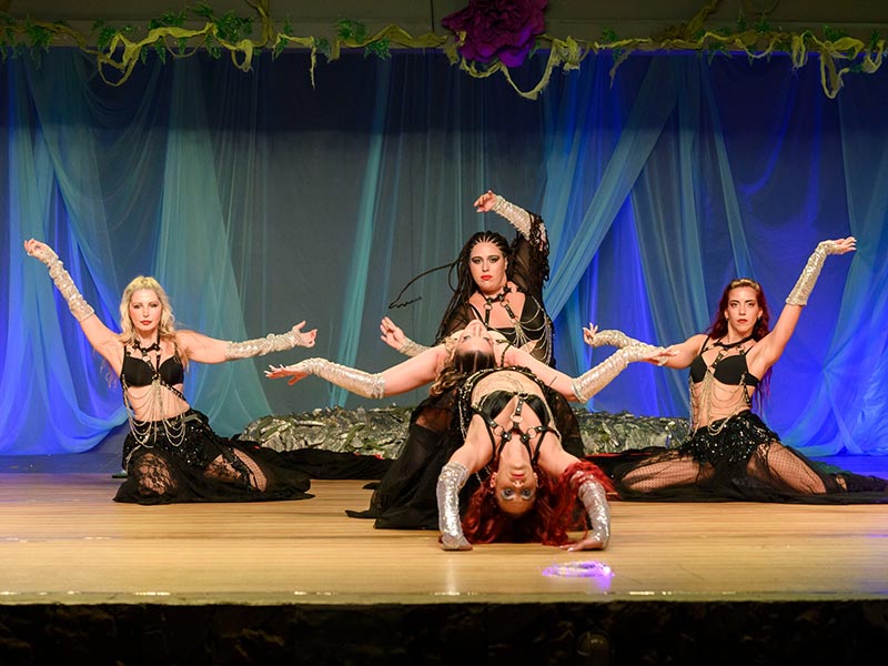 UPPER DANCE STUDIO: Φωτογραφίες & Βίντεο