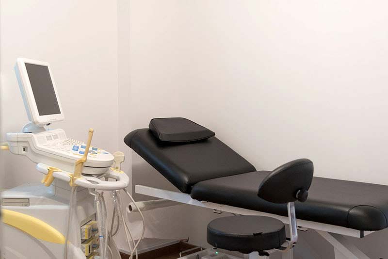 UROLOGY & ANDROLOGY CENTER - KRATIRAS ZISIS: Φωτογραφίες & Βίντεο