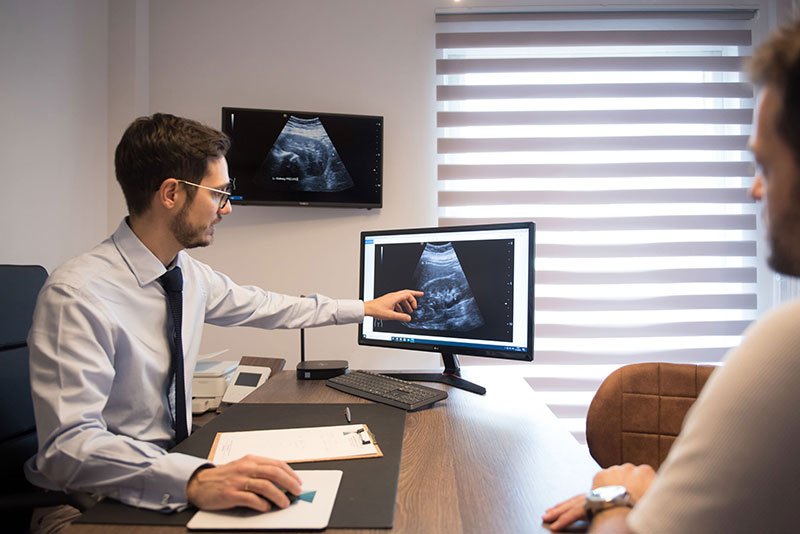 UROLOGY & ANDROLOGY CENTER - KRATIRAS ZISIS: Φωτογραφίες & Βίντεο