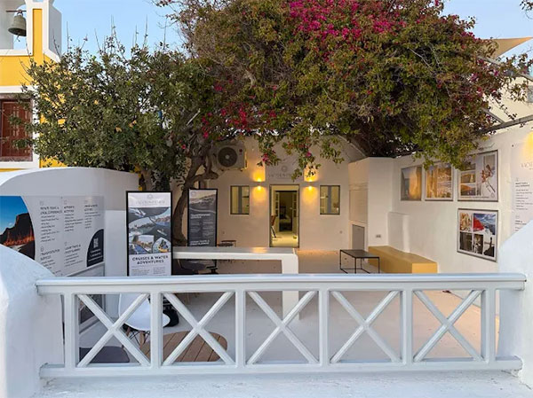 VACATION INTO PREMIUM: Φωτογραφίες & Βίντεο