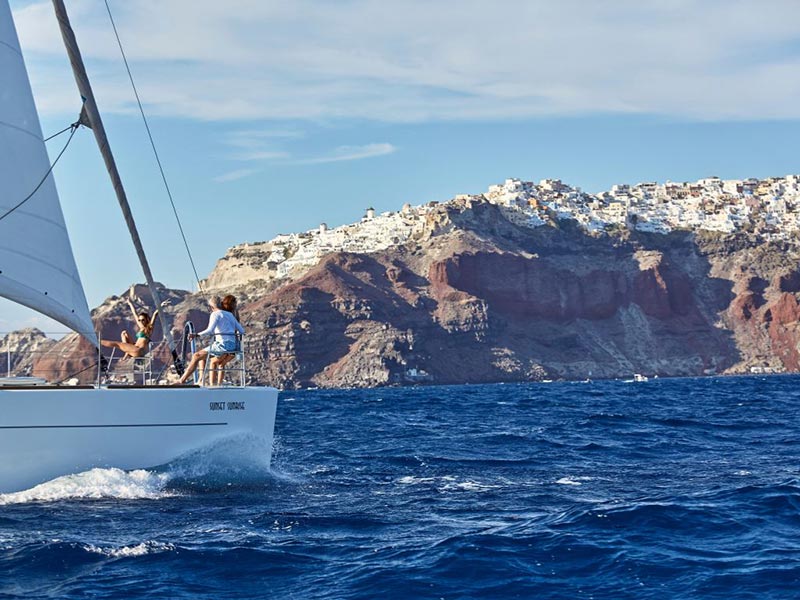 VACATION INTO PREMIUM: Φωτογραφίες & Βίντεο