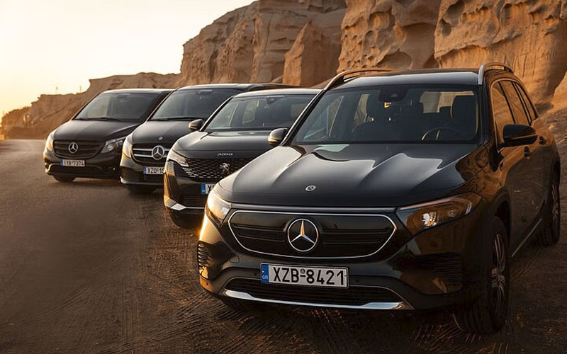 VACATION INTO PREMIUM: Φωτογραφίες & Βίντεο