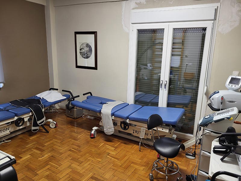 VARVARAS DIMITRIS - PHYSIOCENTER: Φωτογραφίες & Βίντεο