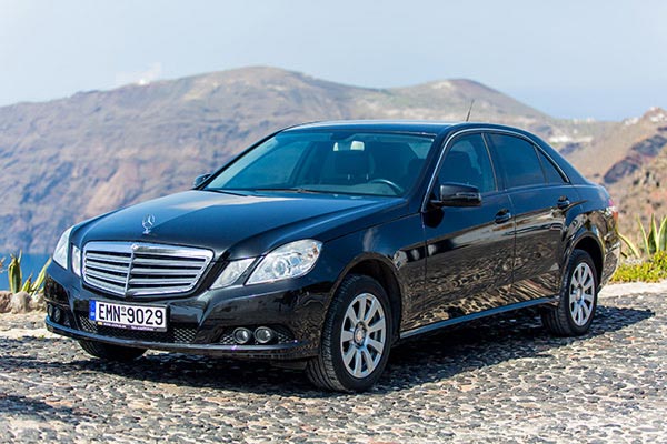 VAZEOS CAR - MOTO RENTAL: Φωτογραφίες & Βίντεο