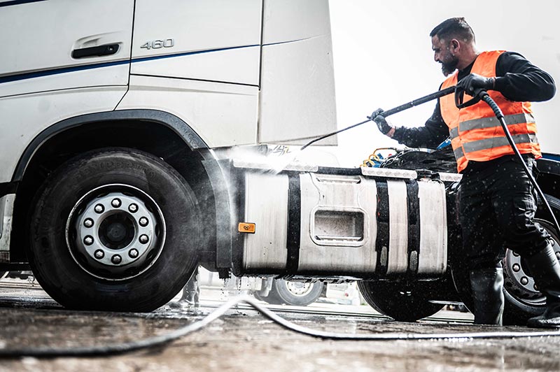 VELVET TRUCK SPA: Φωτογραφίες & Βίντεο