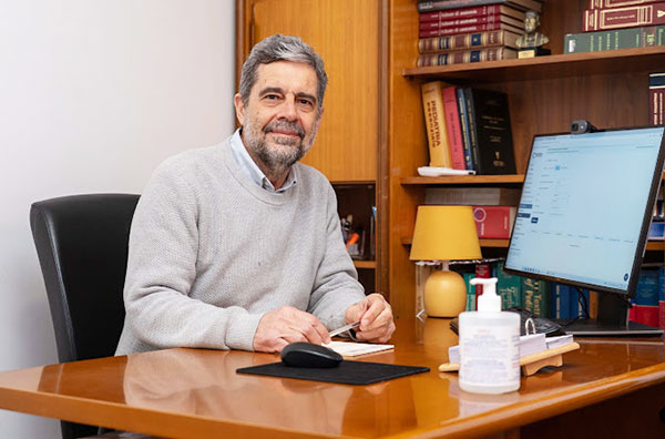 VESSALAS GIORGOS: Φωτογραφίες & Βίντεο