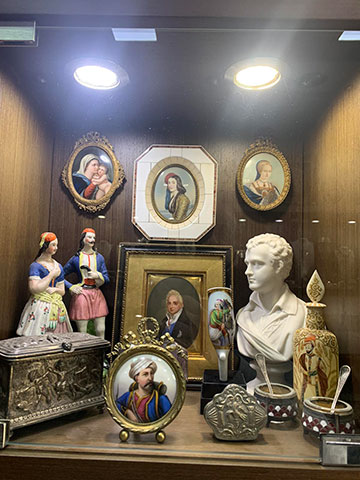VIA EGNATIA 55: Φωτογραφίες & Βίντεο