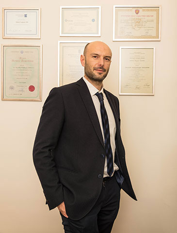 ΒΟΥΛΓΑΡΗΣ ΝΙΚΟΛΑΟΣ MD, MSc, PhD: Φωτογραφίες & Βίντεο