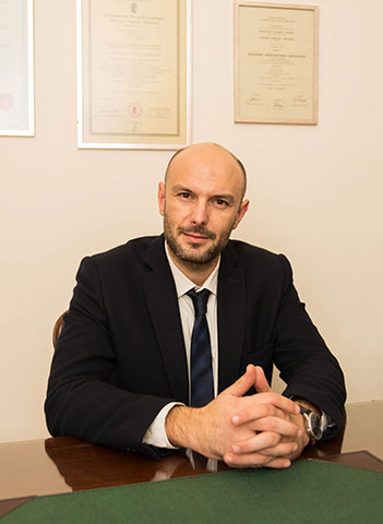 ΒΟΥΛΓΑΡΗΣ ΝΙΚΟΛΑΟΣ MD, MSc, PhD: Φωτογραφίες & Βίντεο