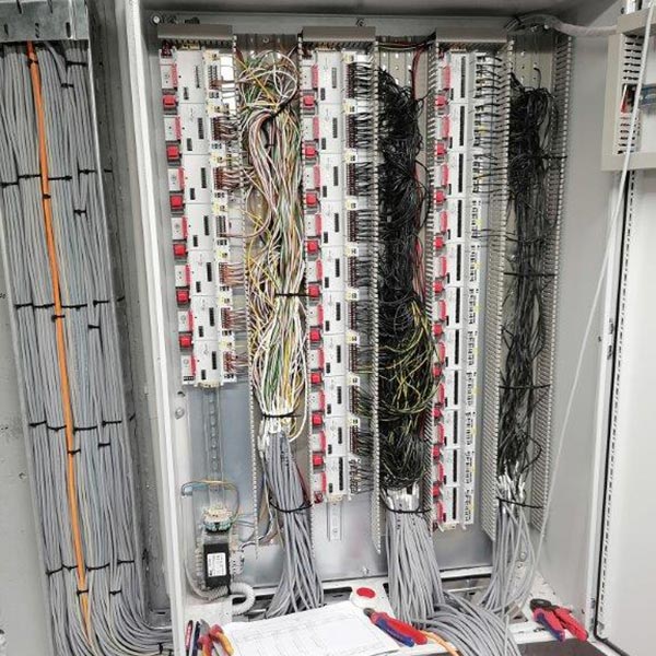 V&T ELECTROTECHNIC EE: Φωτογραφίες & Βίντεο