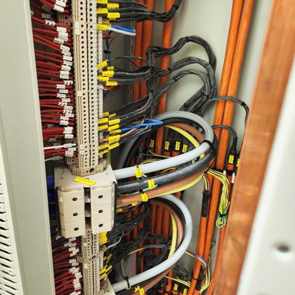 V&T ELECTROTECHNIC EE: Φωτογραφίες & Βίντεο