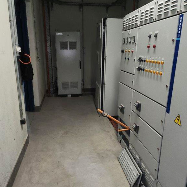 V&T ELECTROTECHNIC EE: Φωτογραφίες & Βίντεο