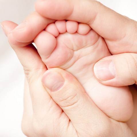Reflexology in infants