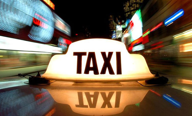 ZANTE TAXI - RADIOTAXI ZAKYNTHOU: Φωτογραφίες & Βίντεο