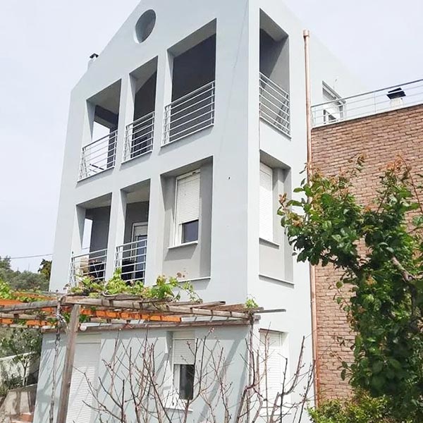ZELA CONSTRUCTIONS: Φωτογραφίες & Βίντεο