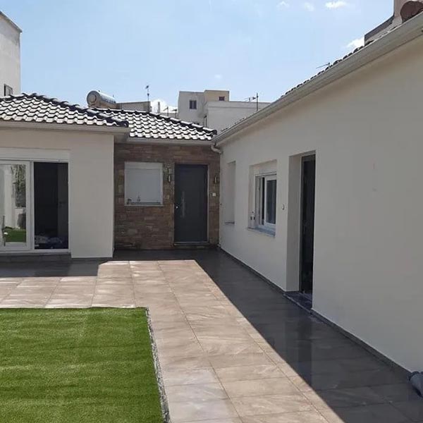 ZELA CONSTRUCTIONS: Φωτογραφίες & Βίντεο