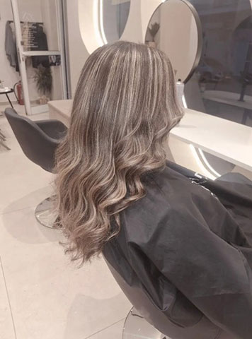 ZOE HAIR SALON: Φωτογραφίες & Βίντεο