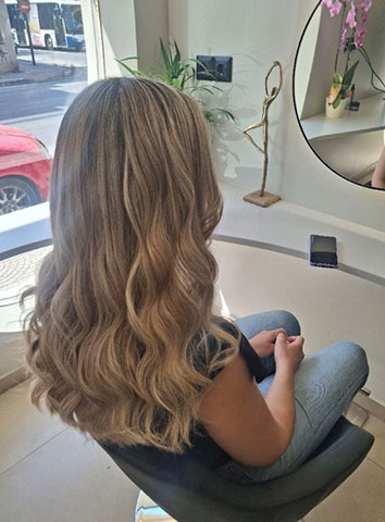 ZOE HAIR SALON: Φωτογραφίες & Βίντεο