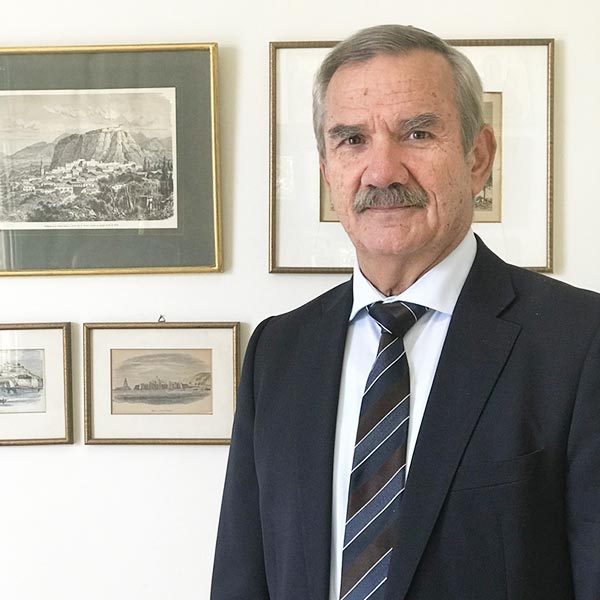 ΖΟΜΠΟΛΟΣ ΣΠΥΡΙΔΩΝ: Φωτογραφίες & Βίντεο