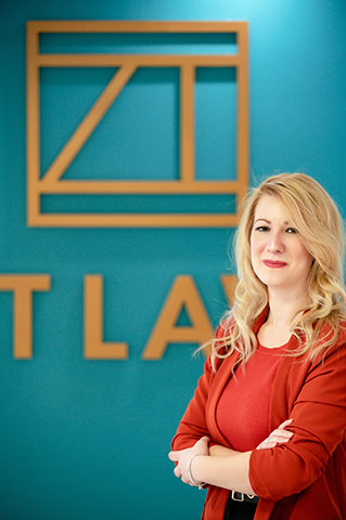ZT LAW TSOMPANOGLOU DOMNA - ZACHARAKI FANI: Φωτογραφίες & Βίντεο