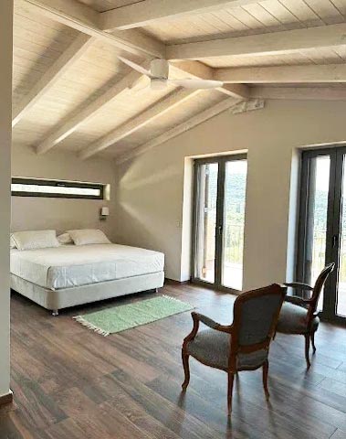 + SOFA: Φωτογραφίες & Βίντεο