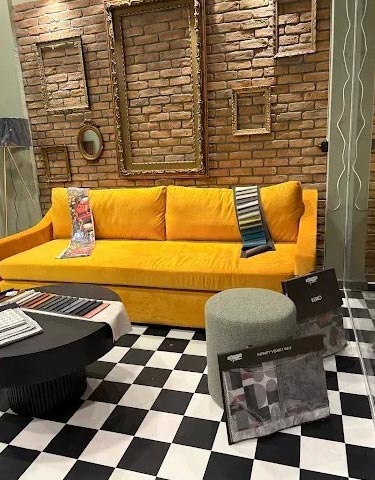 + SOFA: Φωτογραφίες & Βίντεο